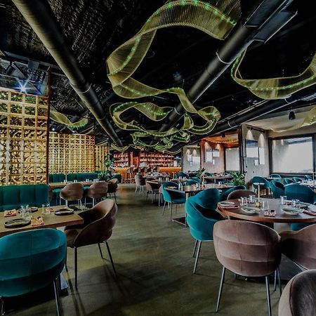 New Port - Premium Floating Aparthotel Красков Екстериор снимка