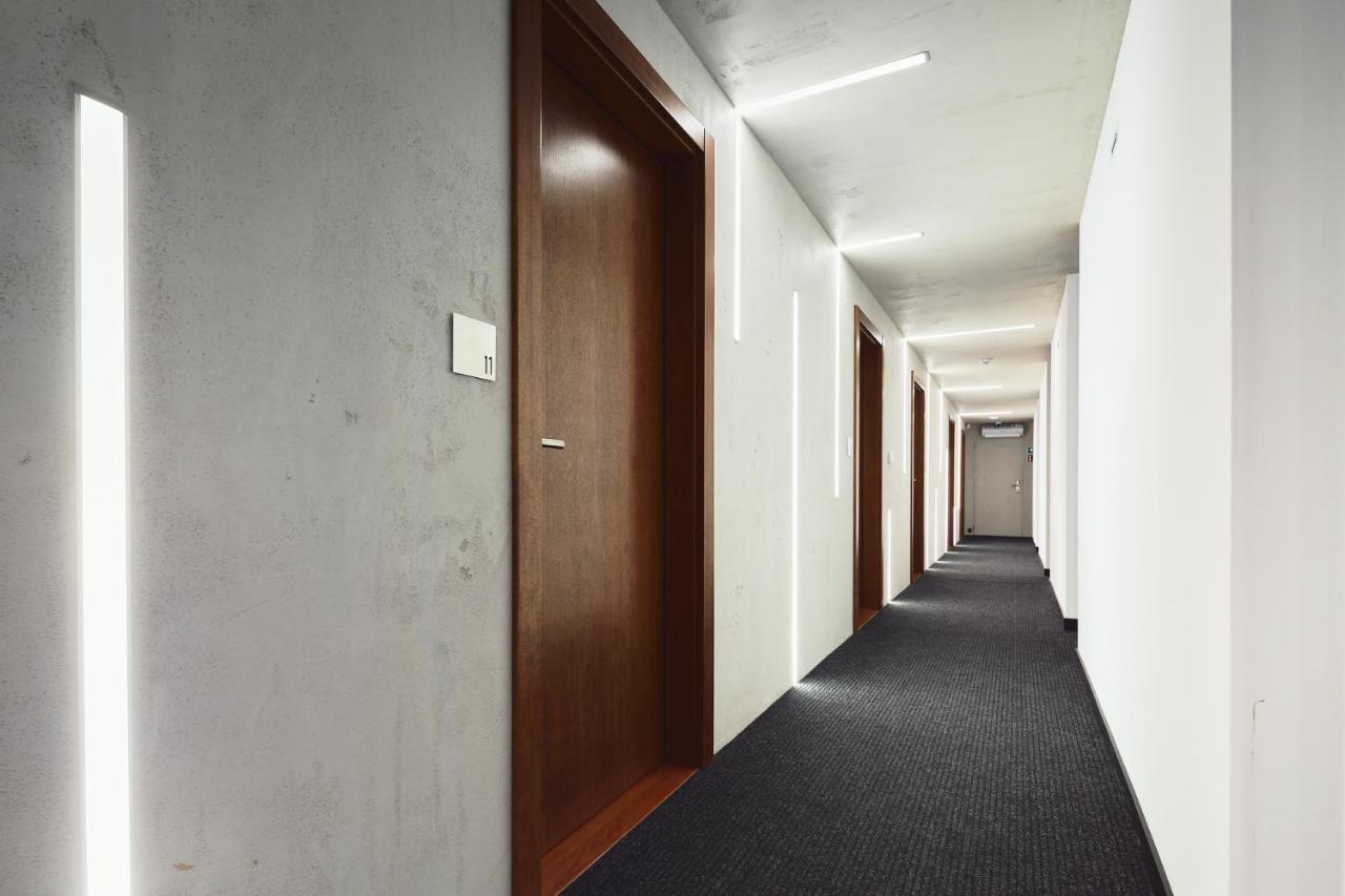 New Port - Premium Floating Aparthotel Красков Екстериор снимка